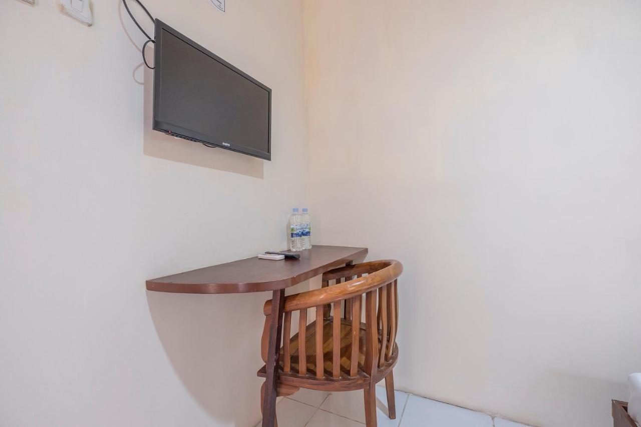 Oyo 1691 Wisma Benhil Toddopuli Makassar